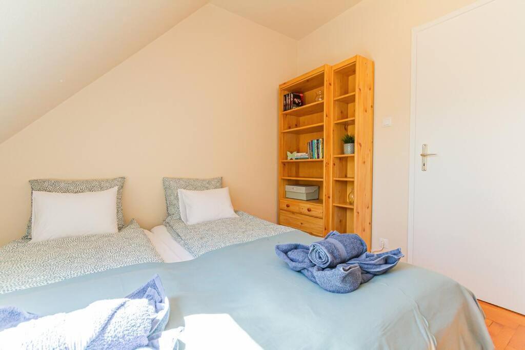 Apartment Roomy 80sqm At Center Free Parking Space, Ac & Balcony *